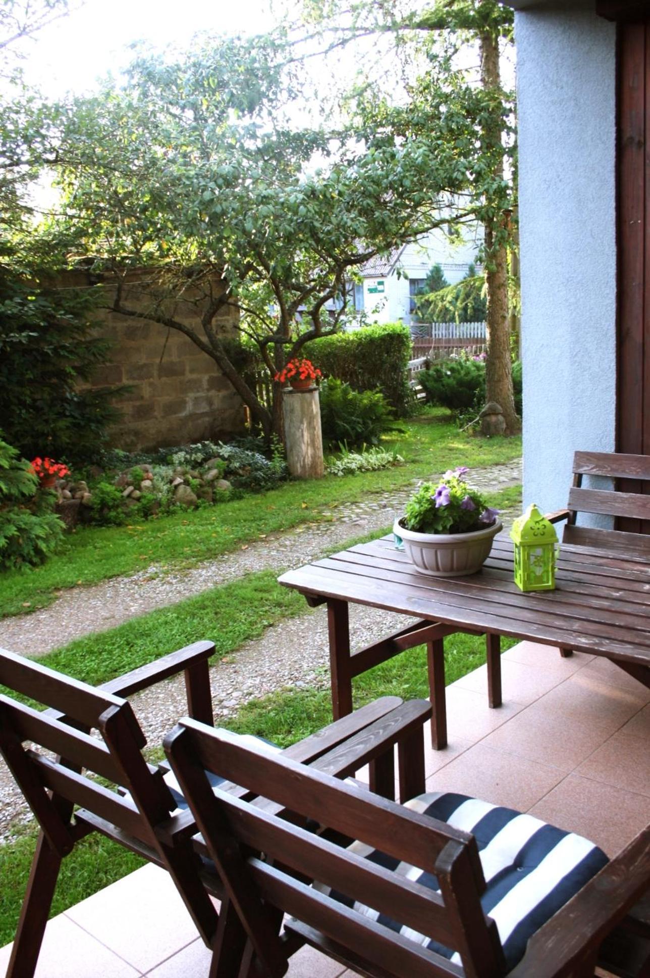 Pod Modrzewiem Pogorzelce Exterior foto